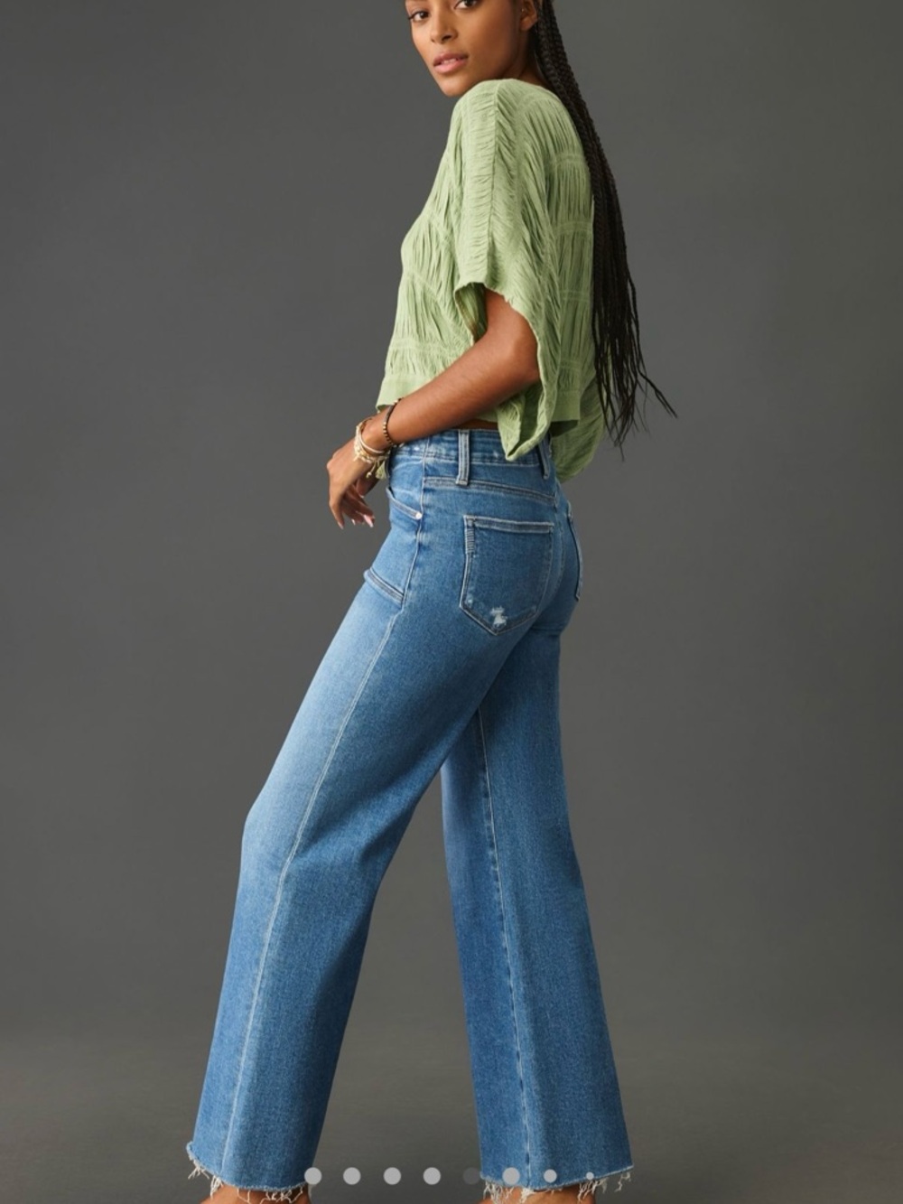 PAIGE Anessa Wide-Leg High-Rise Crop Jeans in Medium Blue Wash NWT - Picture 2 of 8